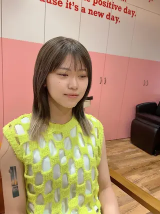 ミディアム カラー 🎨デザイン🥇 美髪・艶髪 日暮千敬のヘアスタイル