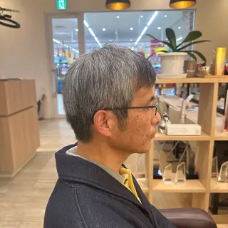 メンズ 村岡 礼菜のヘアスタイル