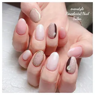 ミディアム ネイル 🐾enen style 🐾のネイルデザイン