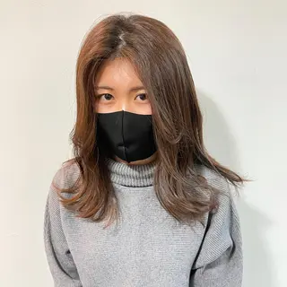 セミロング ERINA🐸垢抜け ミディアム/レイヤーのヘアスタイル