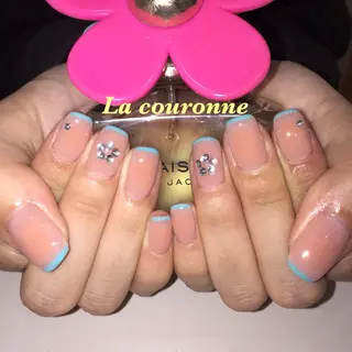 ネイル Lacouronne NATSUMIのネイルデザイン