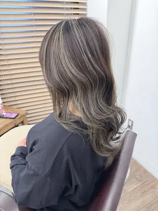 ロング カラー ハイライト⭐️上野 高広のヘアスタイル