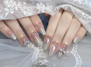 ネイル Mio NailsalonUのネイルデザイン
