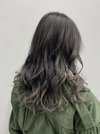ロング 川畑 花菜のヘアスタイル