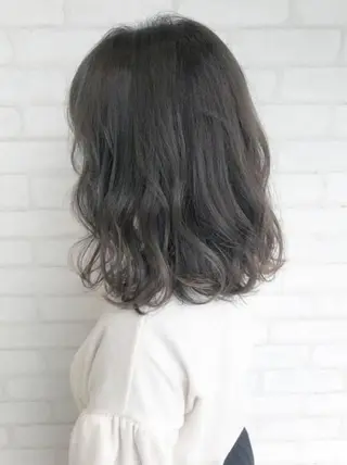 ミディアム 不動令 認定カラーリストのヘアスタイル