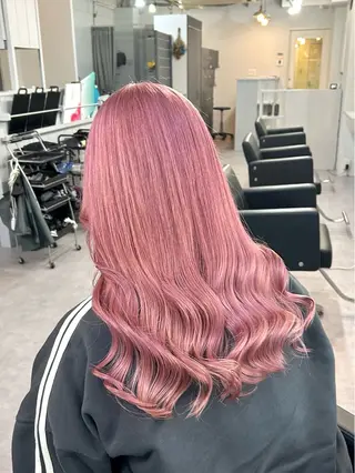 セミロング カラー Cielro/ダブル カラー/西田咲希のヘアスタイル