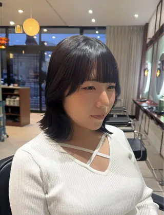 ミディアム カラー 亀田 幸美のヘアスタイル