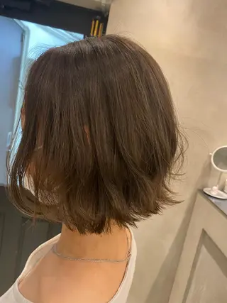 ショート 新宿/顔周りカット +レイヤー＝しずく♩のヘアスタイル