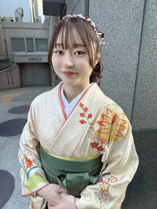 セミロング ヘアアレンジ 透明感カラー🫧ヘア セット🫧松本菜月の眉毛・アイブロウイメージ