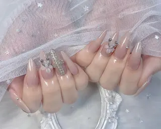 ネイル Hin Hana Nailのネイルデザイン