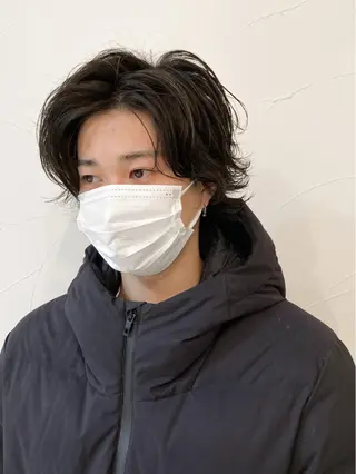 ショート パーマ メンズ 樋野 亮のヘアスタイル
