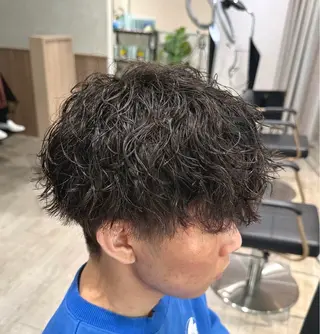 パーマ メンズ ユージ ✂︎ カット／パーマ特化のヘアスタイル