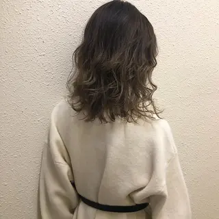 ミディアム kiyono ⭐︎ダブルカラーのヘアスタイル