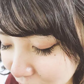 マツエク・マツパ Maho🍃 #池袋 #眉毛 #実績豊富のマツエク・マツパデザイン