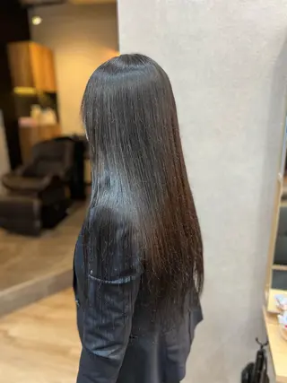 ロング Aguhair milo森山知幸のヘアスタイル