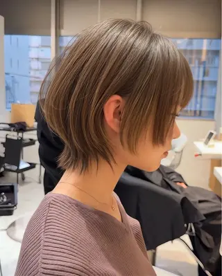 ショート カラー 🌟透明感カラー× 小顔カット いっせいのヘアスタイル