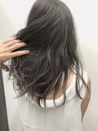 ロング カラー ヘアアレンジ 🇺🇸龍ヶ崎ブリ ーチカラー🌴政野のヘアスタイル