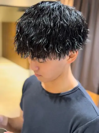 パーマ メンズ メンズパーマ特化/ シャドウ/波巻/陸翔のヘアスタイル
