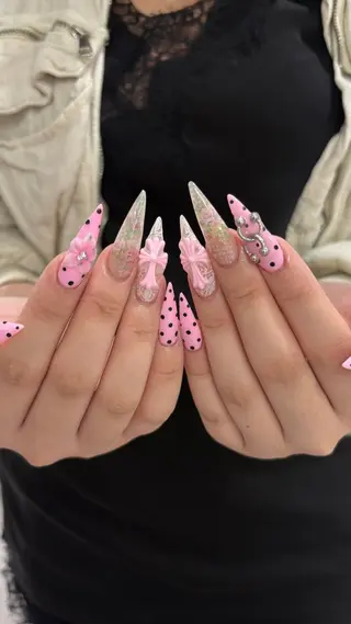 ネイル 🍓個性派ネイル🎶 /Komachi❤️のネイルデザイン