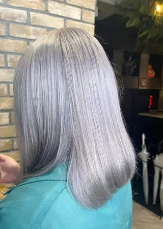 ミディアム カラー 渋谷 YUUKIのヘアスタイル