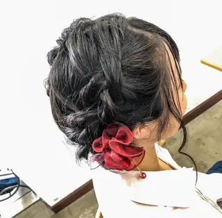ヘアアレンジ lore umeのヘアスタイル