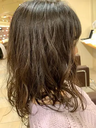 ミディアム パーマ 加藤 綾華のヘアスタイル