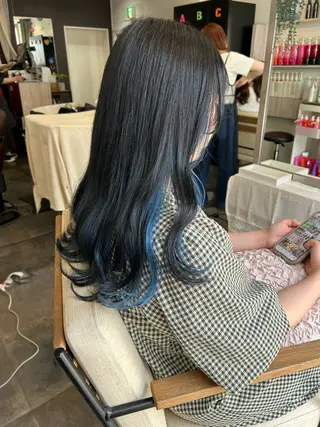 ロング 吉村 夏椰のヘアスタイル