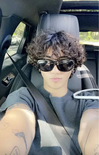 ミディアム パーマ 高橋 愛依のヘアスタイル