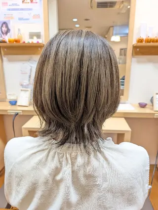 ショート 小島 崇子のヘアスタイル