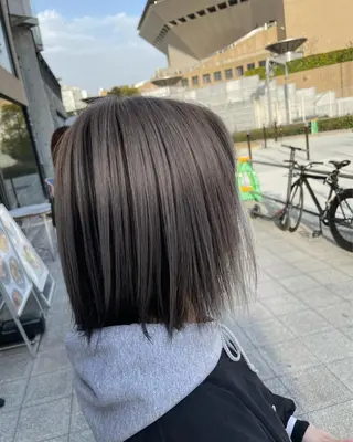 ミディアム カラー 難波ブリーチカラー 伊藤洋輝のヘアスタイル