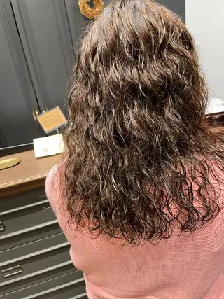 ミディアム パーマ くるくるパーマ aikoのヘアスタイル