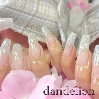 ネイル dandelion ダンデライオンのネイルデザイン