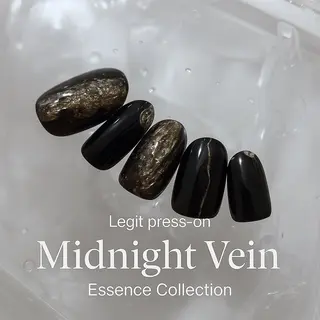 ネイル Legit nail salonのネイルデザイン