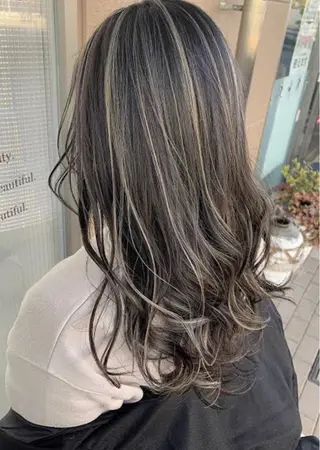 カラー 木村 魁成のヘアスタイル