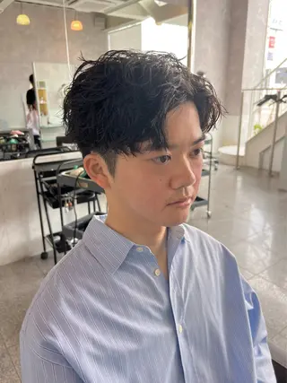 ショート パーマ メンズ Oops旧TABOO 早野太郎のヘアスタイル
