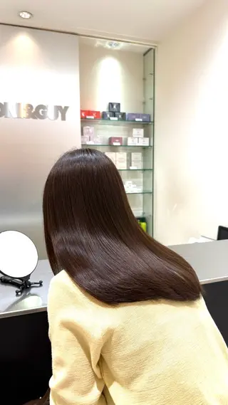 セミロング カラー akari / ミディアムパーマのヘアスタイル