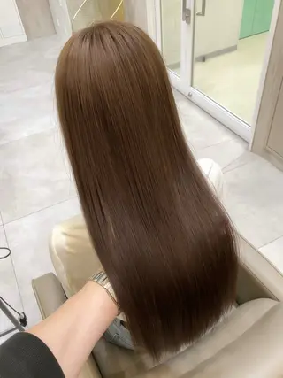 セミロング カラー ヘアアレンジ 赤み消し🫧韓国ヘア 🫧藤岡誠也のヘアスタイル