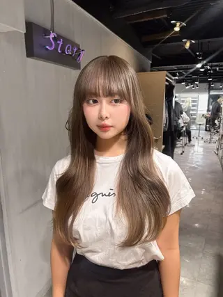 ロング MEI🎀レイヤー 🎀韓国styleのヘアスタイル