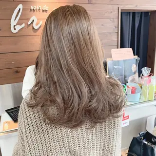 セミロング レイヤー/艶髪カラー 森本くるみのヘアスタイル