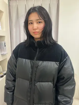 ミディアム カラー 松村 澪里のヘアスタイル