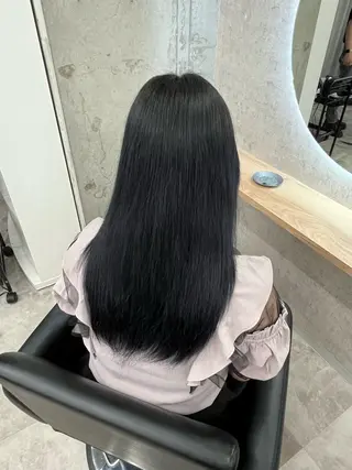 ロング 奥野JAPAN🌈 艶髪カラーのヘアスタイル