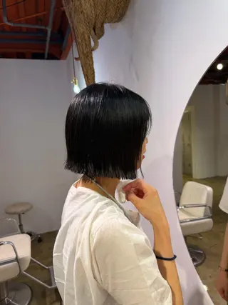 安谷 彩香のヘアスタイル