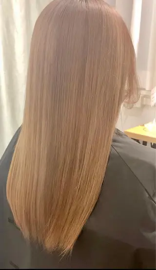 ロング カラー i'll 未空のヘアスタイル