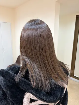 カラー 金森 実海のヘアスタイル