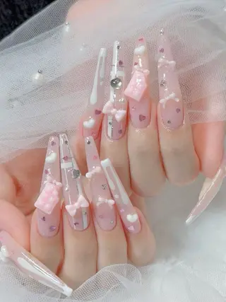 ネイル Yuri.nail studioのネイルデザイン