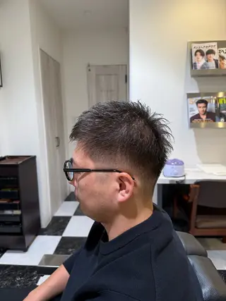 ショート メンズパーマ 似合わせカットのヘアスタイル