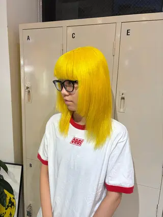 ミディアム カラー 🧤高明度ハイトーン 🧤莉音のヘアスタイル