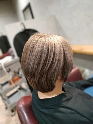 ショート Overture MIWAKOのヘアスタイル