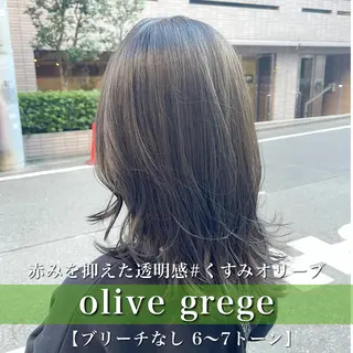ミディアム カラー navile原宿 yumaのヘアスタイル