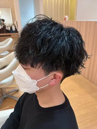 パーマ レイヤー/艶カラー 奥野恭平のヘアスタイル